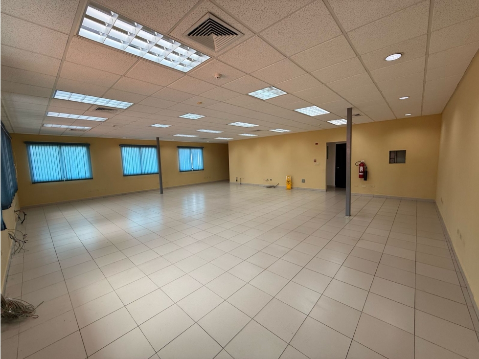 EL CARMEN / CASA COMERCIAL / 815M / 3 NIVEL / ESQUINA / RECEPCION — foto 5