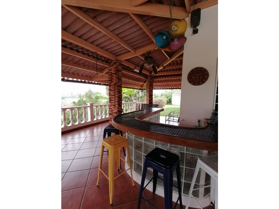 VILLA LUCRE / LAS PALMERAS / 706M / 5 HABITACION / DUPLEX / PISCINA JC — foto 3