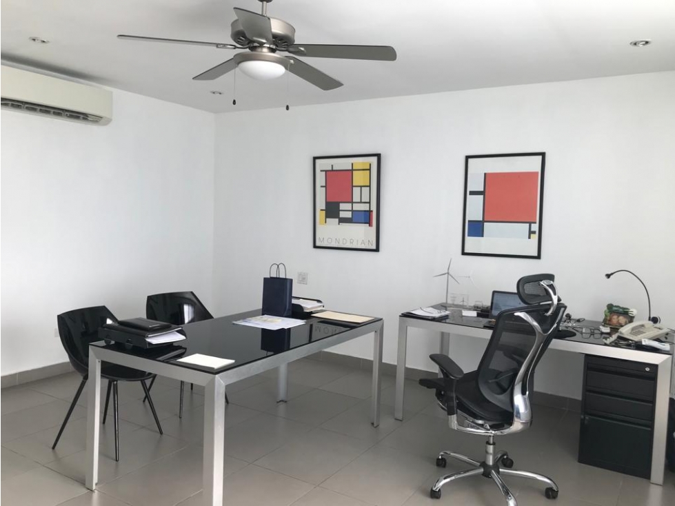 OBARRIO / CASA COMERCIAL O RESIDENCIAL / 500M / 2 NIVELES / DEPOSITO