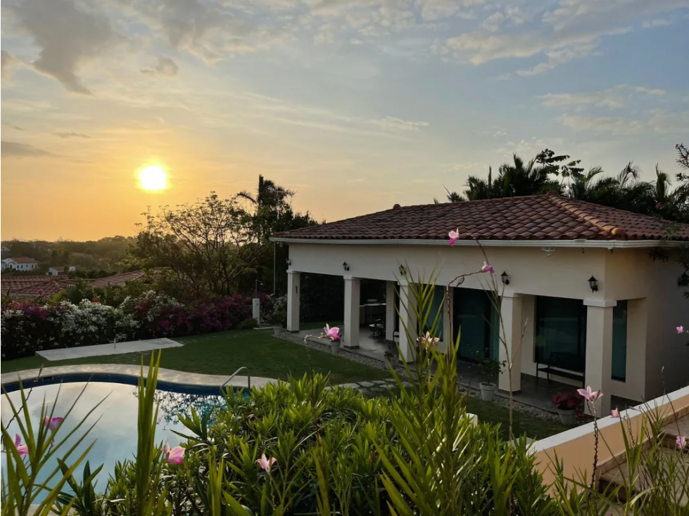 SAN CARLOS / 1500M2 / 3 HAB+CASA HUSPED / HACIENDA PACIFICA / PISCINA — foto 3