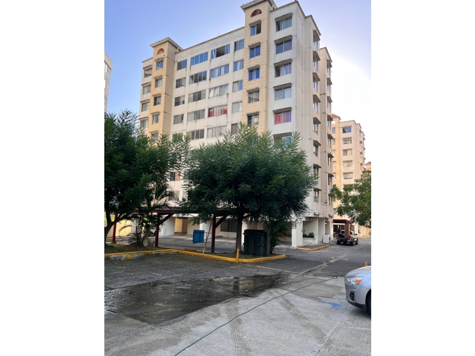SE VENDE APARTAMENTO EN PH MALLORCA PARK GARDENS 2 DE 3 HABITACIONES — foto 2