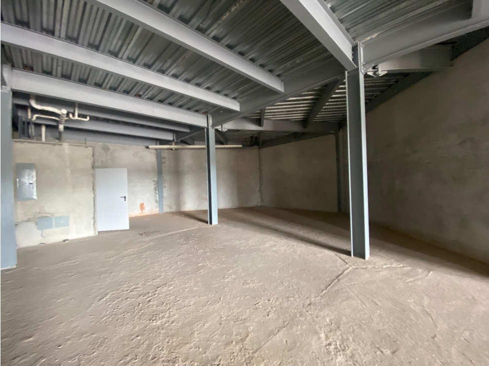 PEDREGAL / LOCAL COMERCIAL / PLAZA TERRANOVA / 157M / PLANTA BAJA /J — foto 6