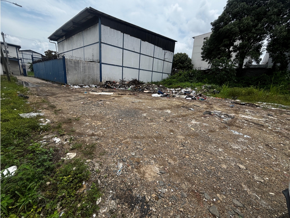 RIO ABAJO TERRENO COMERCIAL IDEAL PARA GALERA / 550M CALLE SECUNDARIA — foto 3