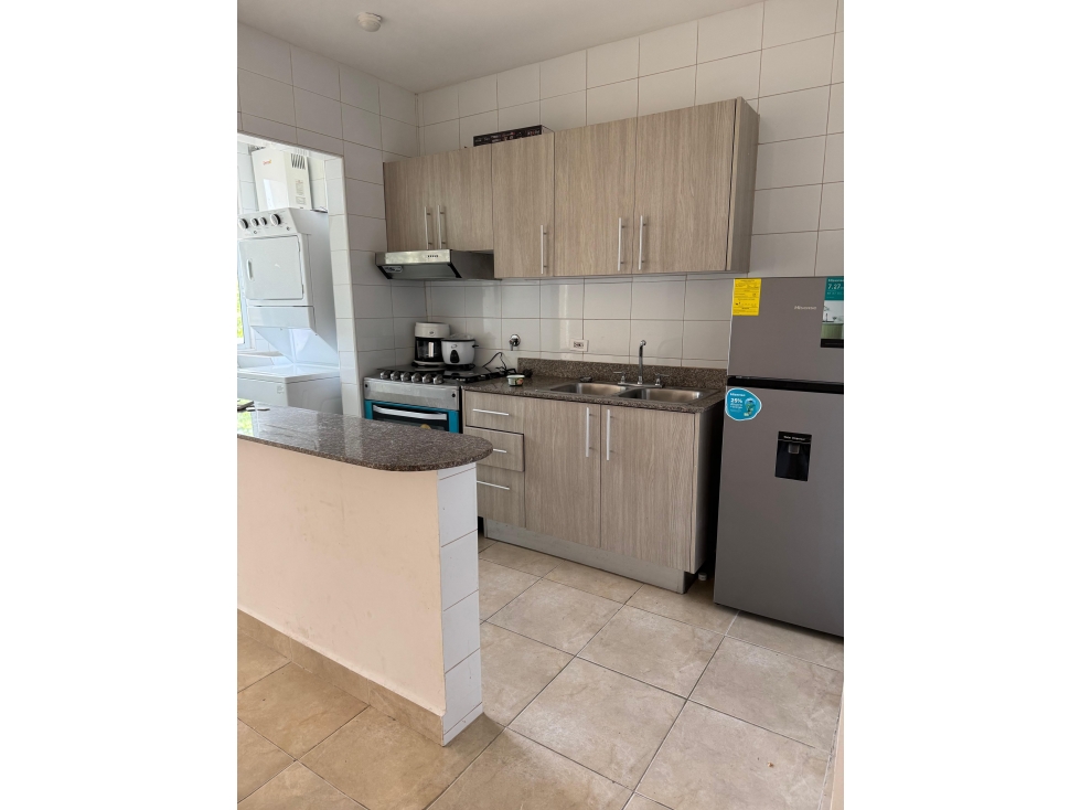 SE VENDE APARTAMENTO EN PLAYA DORADA 84 M2 FRENTE AL MAR - 1