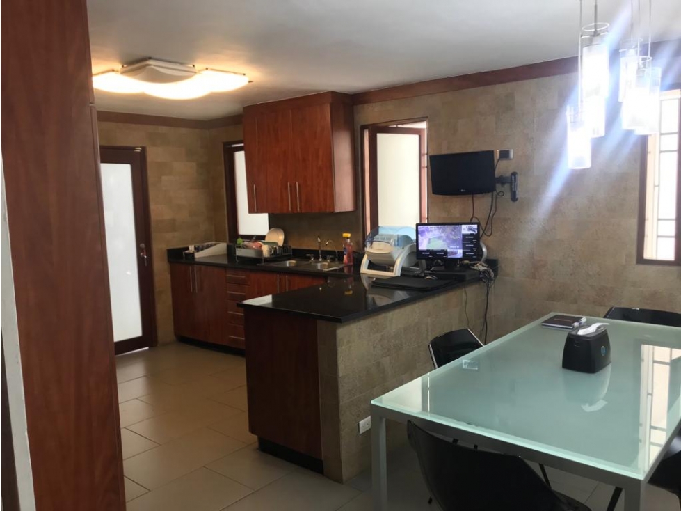 OBARRIO / CASA COMERCIAL O RESIDENCIAL / 500M / 2 NIVELES / DEPOSITO - 4