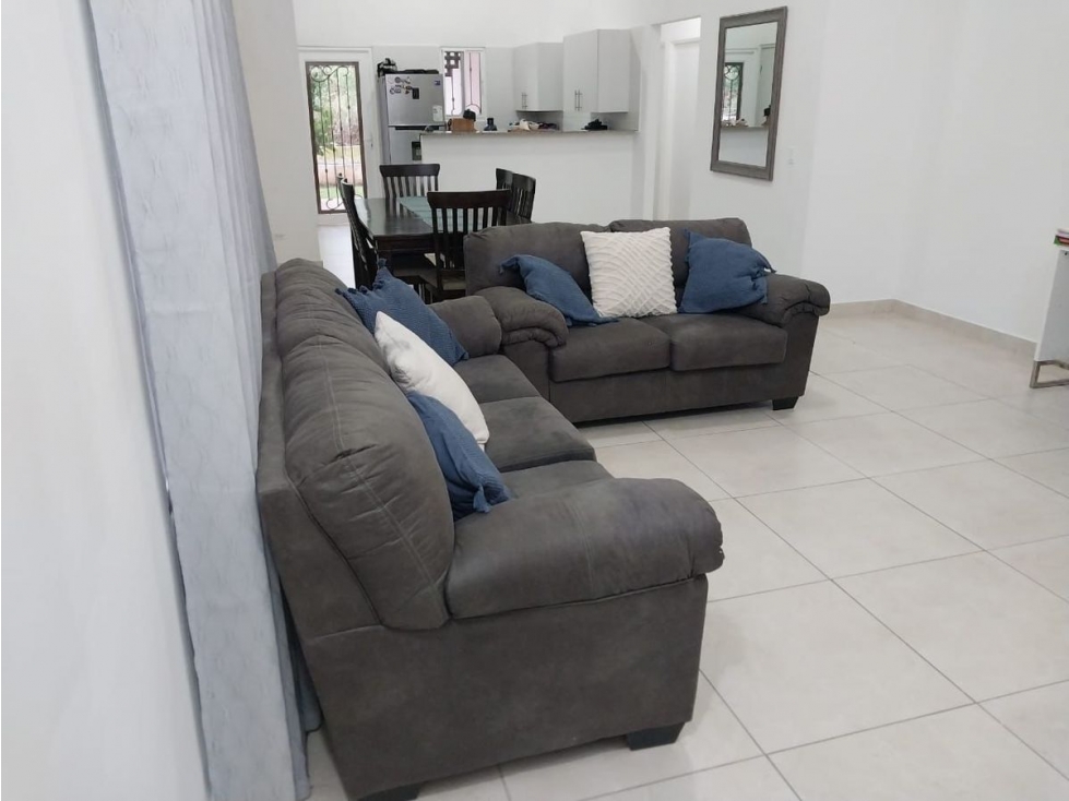 ARRAIJAN / VISTA VERDE / 248M / 3 HABITACIONES / PATIO / EN ESQUINA