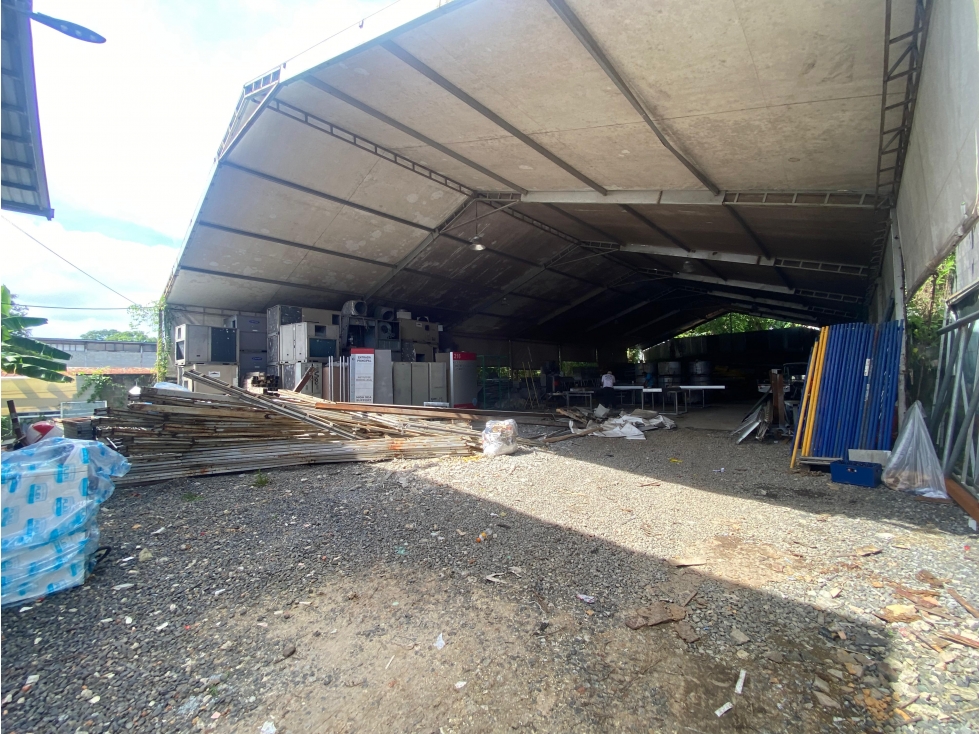 RIO ABAJO / LOCAL COMERCIAL DE 2 PLANTAS / 1123M / CODIGO C-2 / RN1 JC - 3