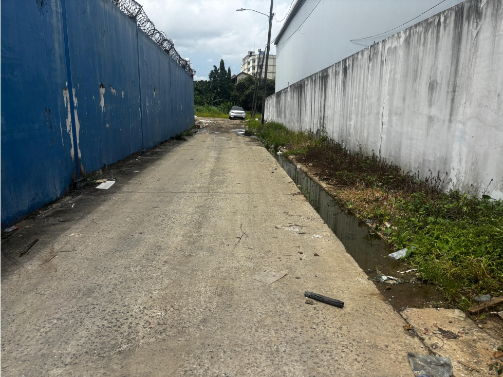 RIO ABAJO TERRENO COMERCIAL IDEAL PARA GALERA / 550M CALLE SECUNDARIA — foto 4
