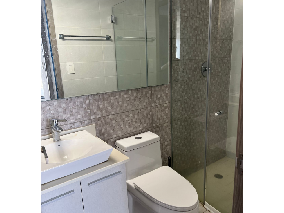 SE VENDE APARTAMENTO EN PH CONDADO COUNTRY CLUB CON 2 BALCONES — foto 5