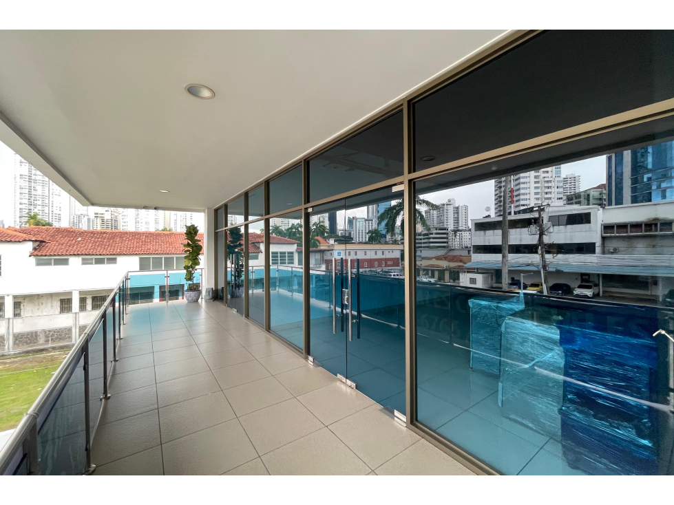 BELLA VISTA / PLAZA COWES / 100M / 1 BAÑO / COCINA / SEGUNDO NIVEL