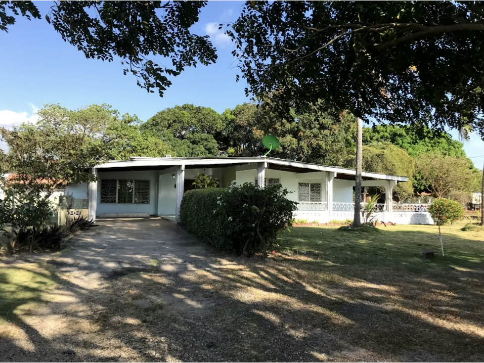 COCLE / PENONOME / 3400 M2 / TERRENO / CON CASA / ZONAS VERDES — foto 3