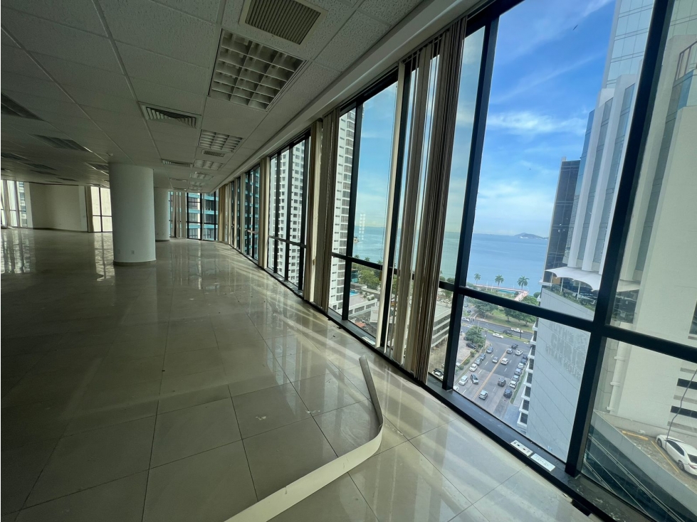 OFICINA / MARBELLA / TORRE PLAZA BANCO GENERAL / 514m2 / VISTA AL MAR