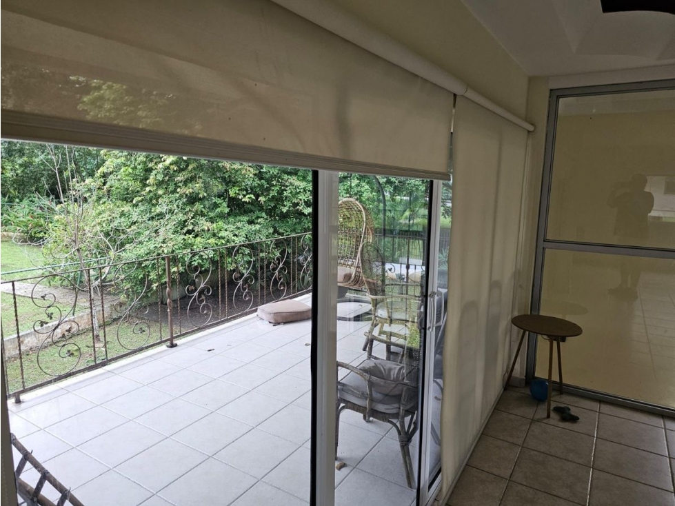 SE VENDE CASA EN ANCON 594M 3 HABITACIONES CON BALCON Y 2 TERRAZAS — foto 5
