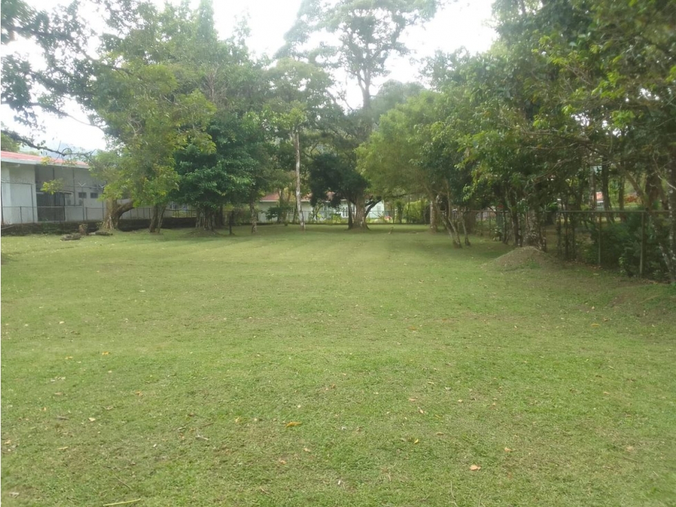COCLE / EL VALLE / ANTON / 2086 M / TOPOGRAFIA PLANA / AG - 2
