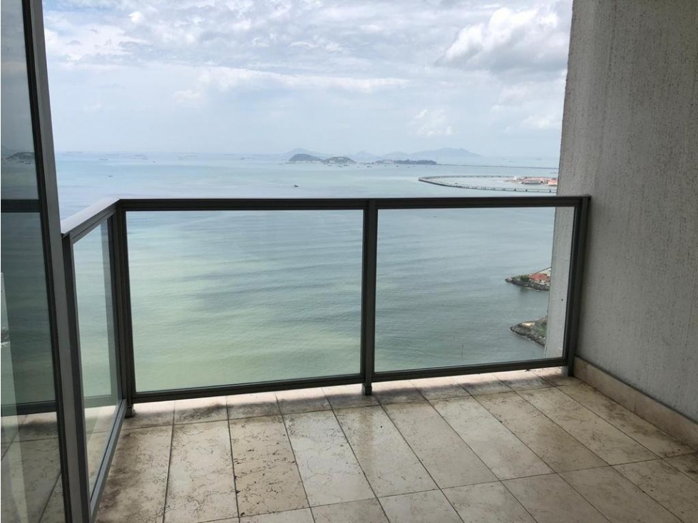 SE VENDE APARTAMENTO EN AVENIDA BALBOA PH YOO TOTALMENTE AMOBLADO — foto 6