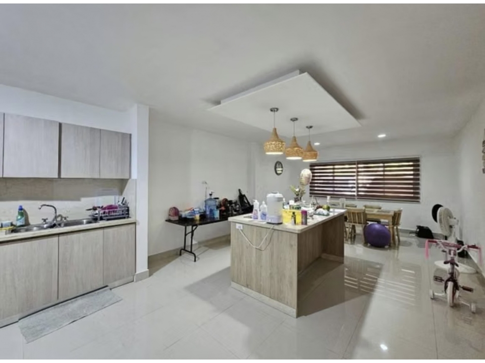 CAPIRA / 4 HABITACIONES / 1000 M2 / 4 BAÑOS / PATIO / PISCINA — foto 5