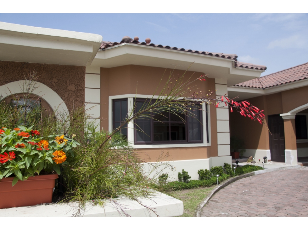 SE VENDE CASA COSTA SUR SUNSET COAST 336M 3 HABITACION A ESTRENAR - 1