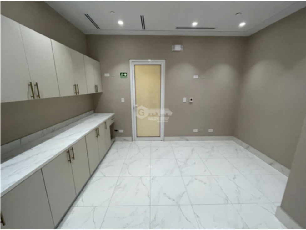 SE VENDE CONSULTORIO 43M EN TOWN CENTER COSTA DEL ESTE INSONORIZADO — foto 3