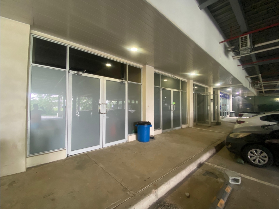 PEDREGAL / LOCAL COMERCIAL / PLAZA TERRANOVA / 937 M / PLANTA BAJA /J — foto 3