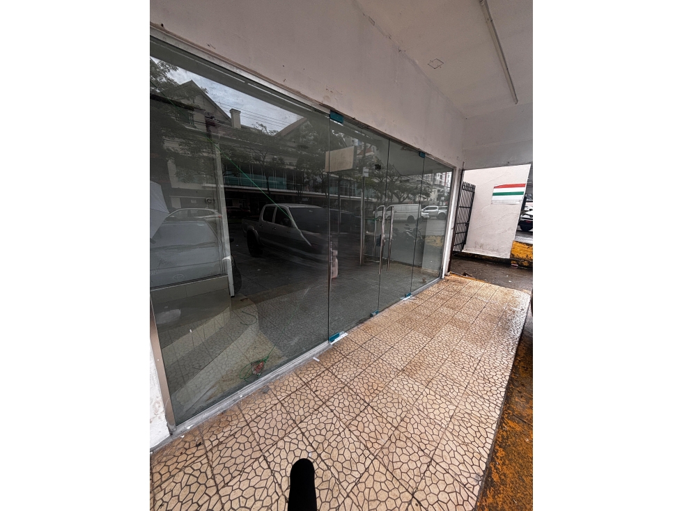 EL DORADO / LOCAL COMERCIAL / 155 M2 / VIA PRINCIPAL / 2 NIVEL