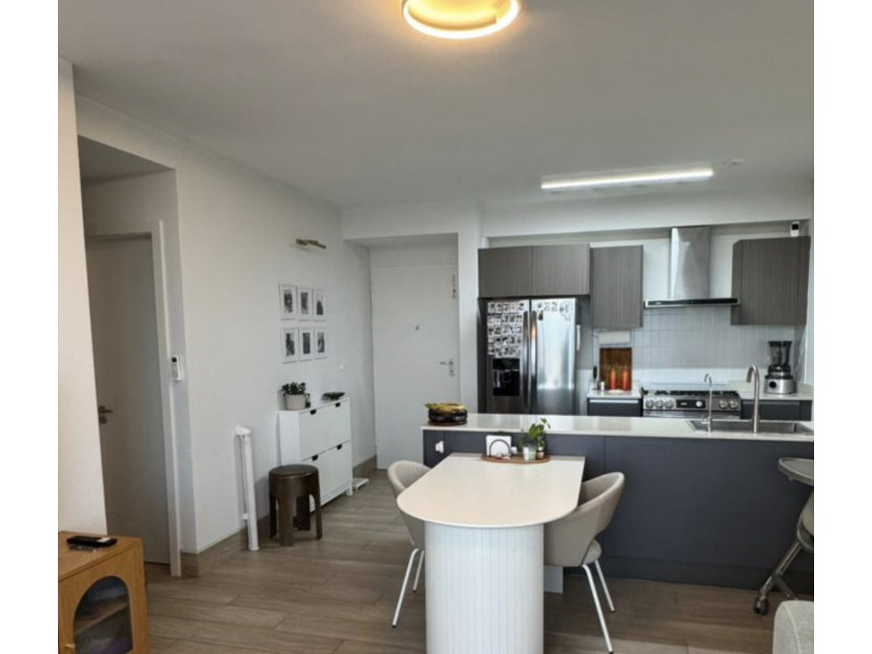 SE VENDE APARTAMENTO EN HATO PINTADO PH BALCONY CON 3 HABITACIONES