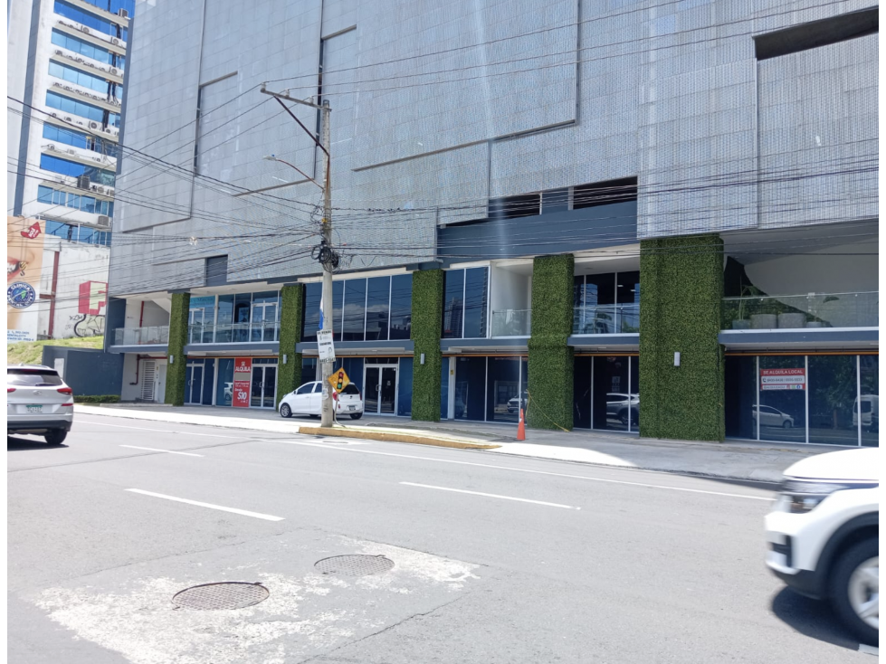 LOCAL COMERCIAL / VIA ESPAÑA / PH SIGNATURE POINT / 170M / PLANTA BAJA — foto 2