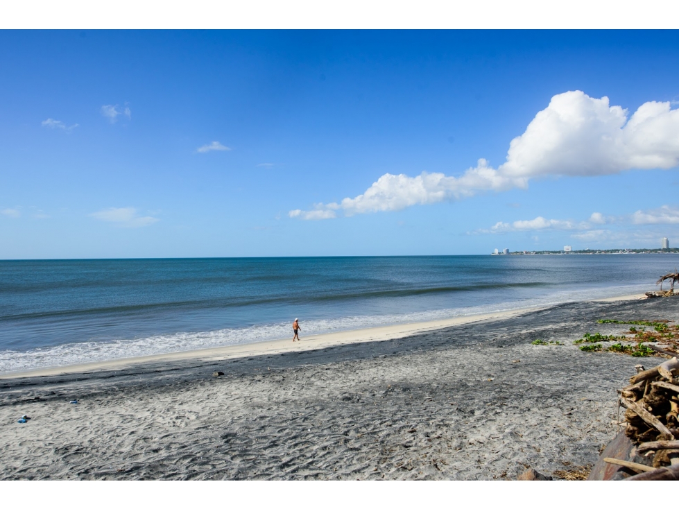 SE VENDE TERRENO EN GORGONA PLAYA MALIBÚ 1000M FRENTE AL MAR