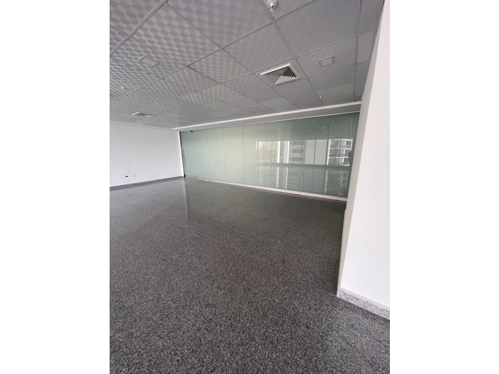 CALLE 50 / OFICINA / TORRE BICSA / 165M / VACIA / VISTA AL MAR /JC — foto 5
