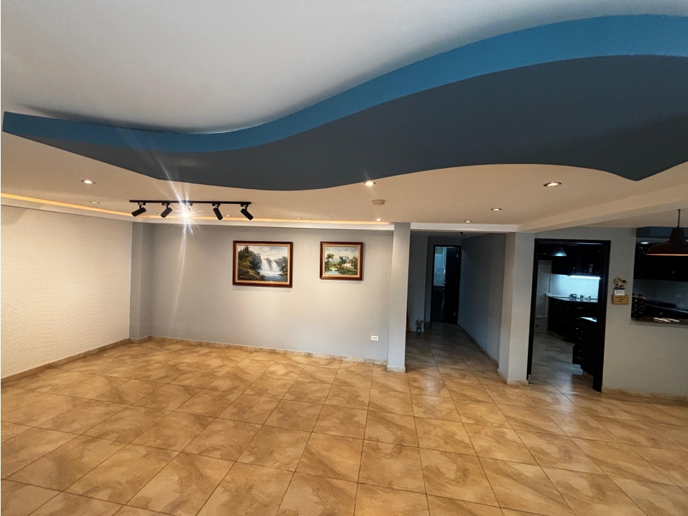 BETANIA / VILLA DE LAS FUENTES / 4 HABITACIONES / REMODELADA /389m2