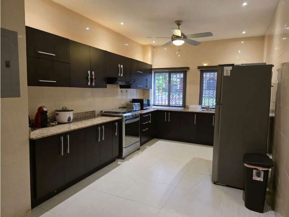 ALQUILER DE CASA EN BRAZOS HEIGHTS COLON DE 770M 4 HABITACION AMOBLADA - 2
