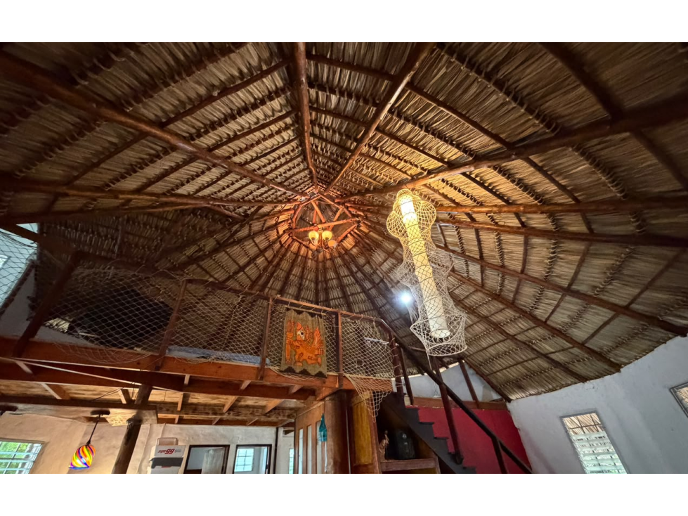 PUNTA CHAME / CASA DE PLAYA / INVERSIÓN RENTABLE / 1600M2 / AMOBLADA