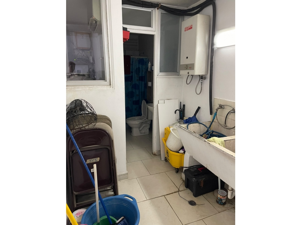 SE VENDE APARTAMENTO BELLA VISTA PARQUE URRACÁ 220M CON BALCON — foto 6