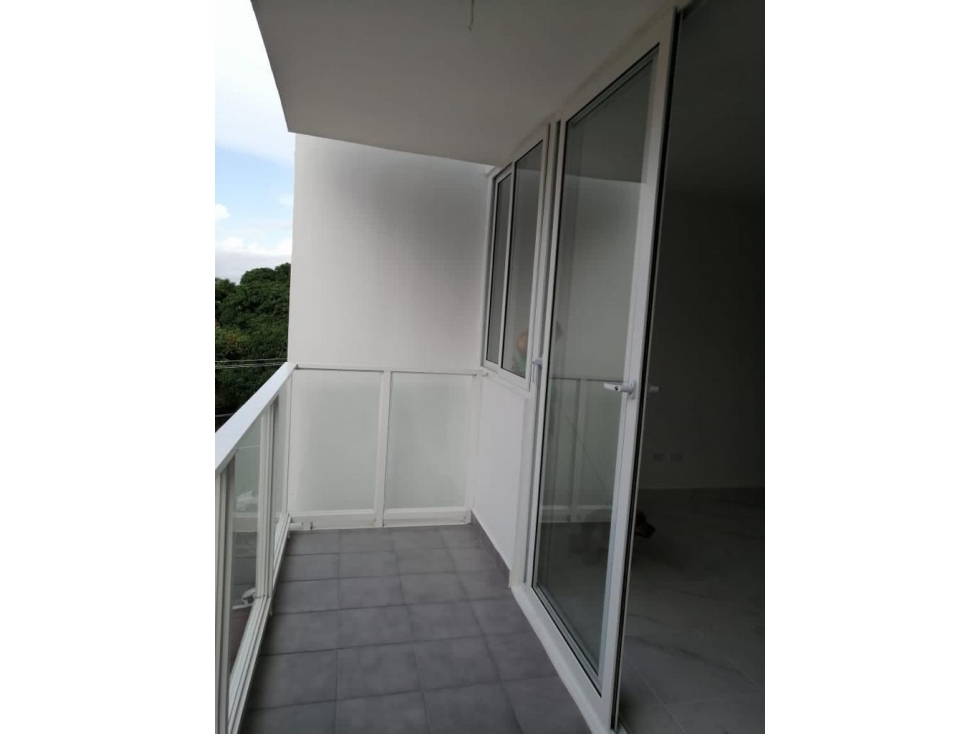 LLANO BONITO / MYSTIC GATES / 57M / 2 HABITACIONES / ELEVADOR JC — foto 2
