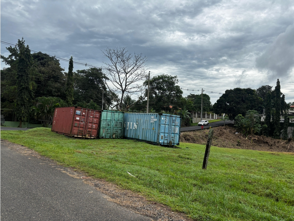 TERRENO / VILLA ZAITA / 600M / TOTALMENTE PLANO / DE ESQUINA JC — foto 4