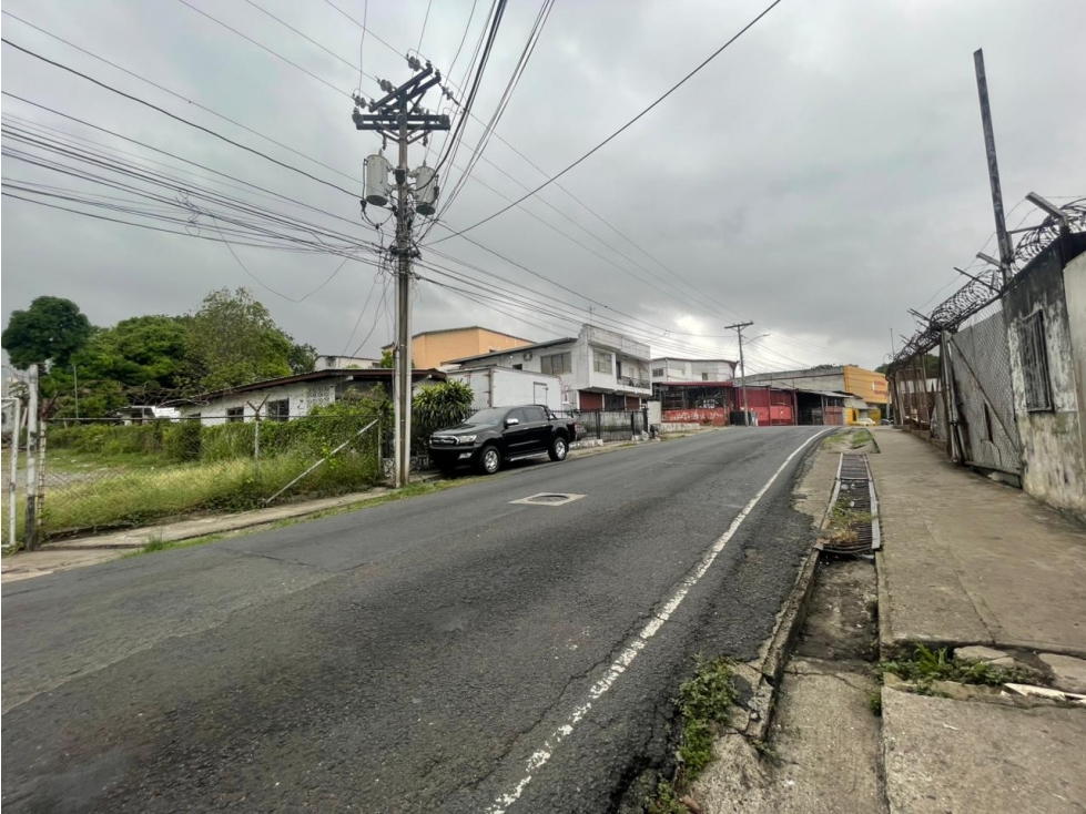 RIO ABAJO / TERRENO / 1222M / CODIGO C-2 / RN1 / PAVIMENTADO JC — foto 2