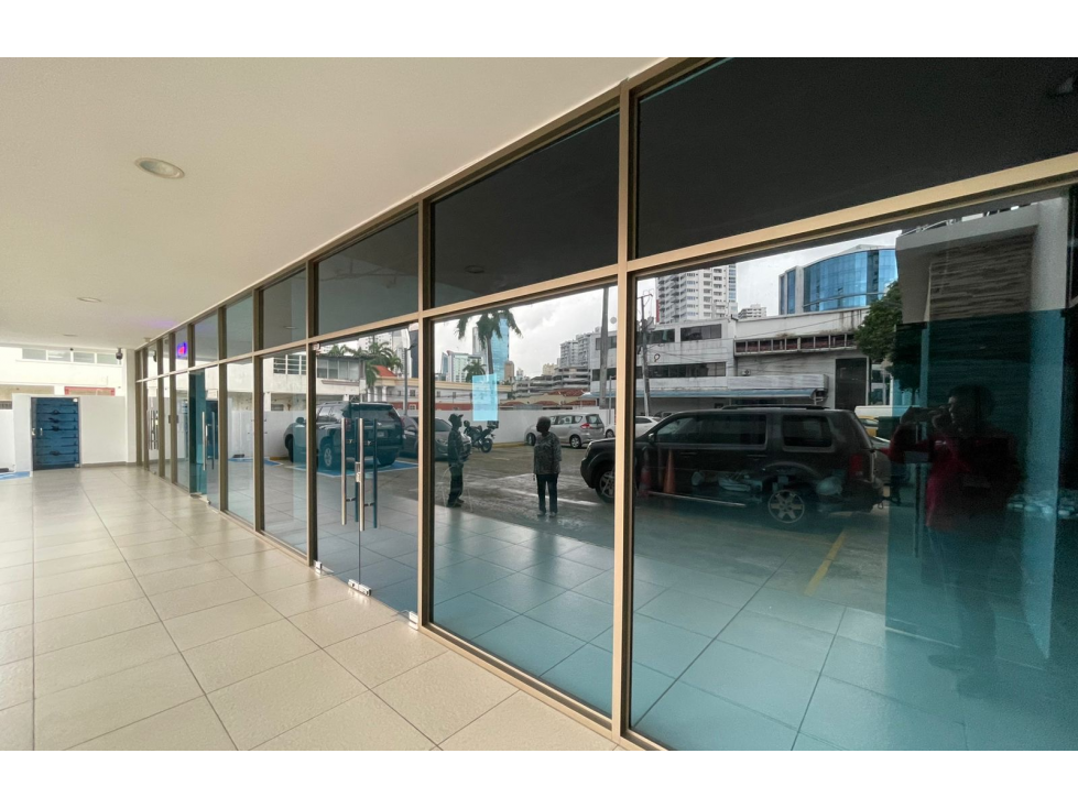 BELLA VISTA / PLAZA COWES / 200M / 1 BAÑO / COCINA / PLANTA BAJA