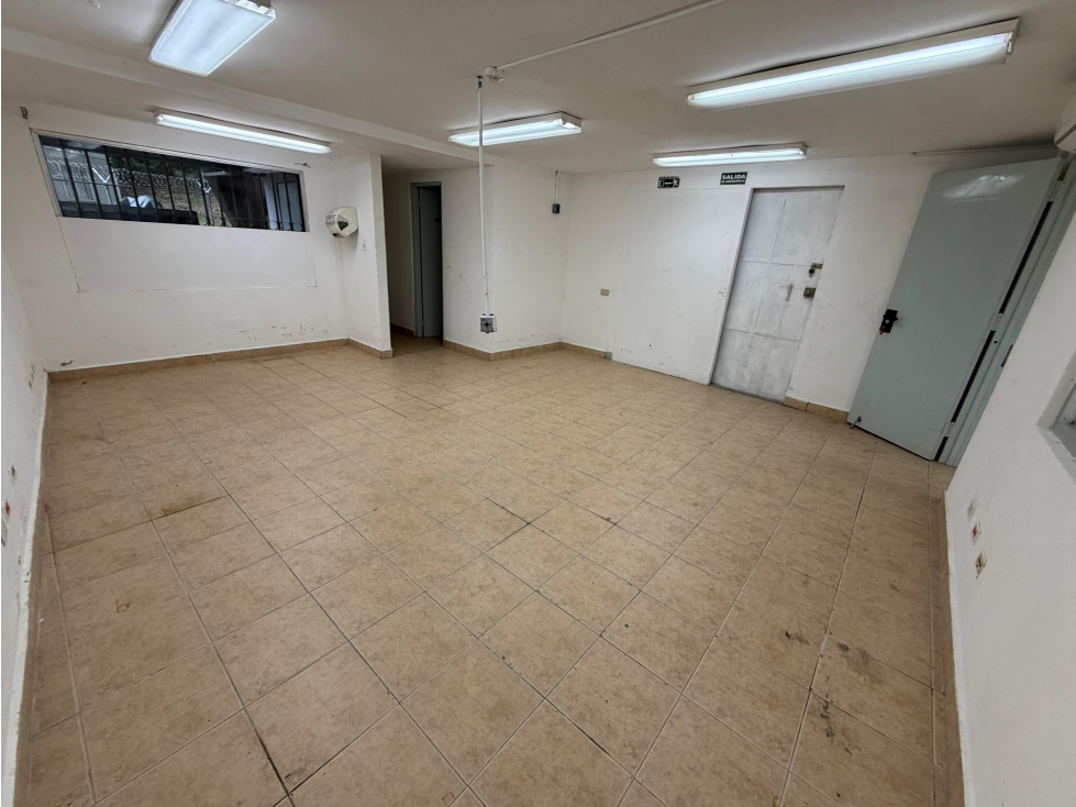 SE VENDE OFICINA ANCON BALBOA LA BOCA 260M AIRE ACONDICIONADO DUPLEX — foto 2