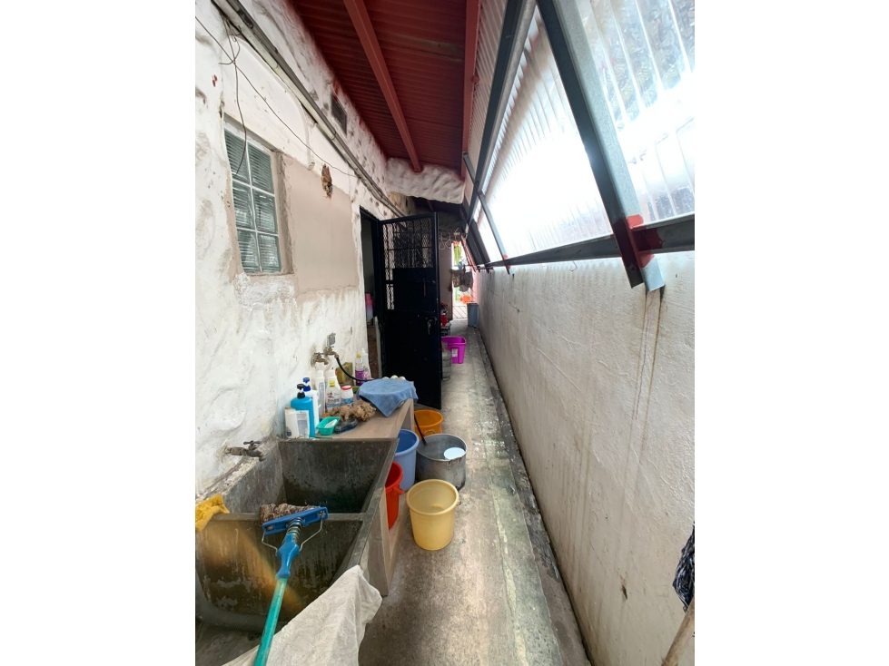 VILLA DE LAS FUENTES I 5 HABITACIONES 400M YG — foto 4
