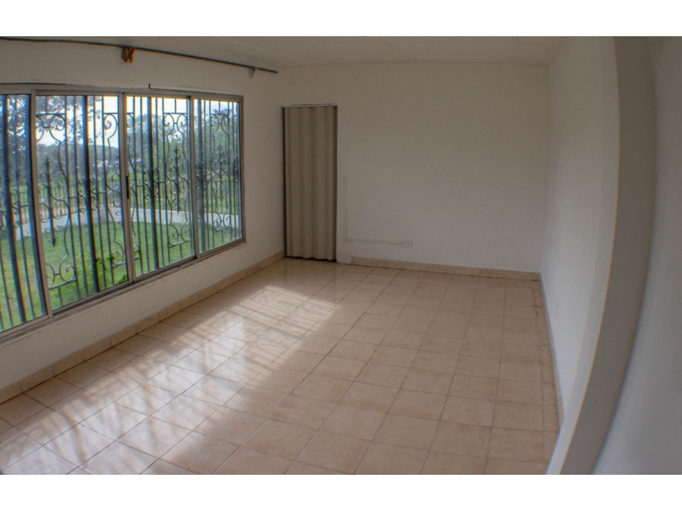 BOQUETE / ALTO BOQUETE / 1800M2 / 3 HABITACION / TOTALMENTE CERCADA - 3