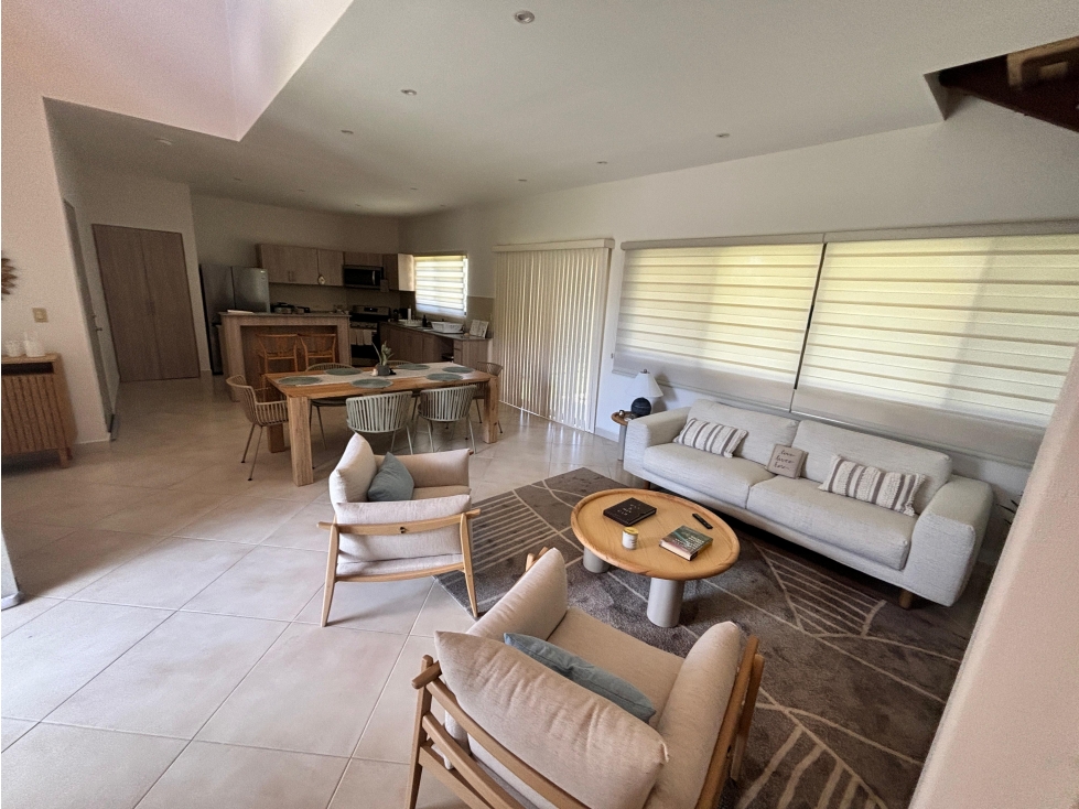 BOQUETE COUNTRY CLUB / 1500M2 / 3 HABITACIONES / TERRAZA / JARDÍN - 2