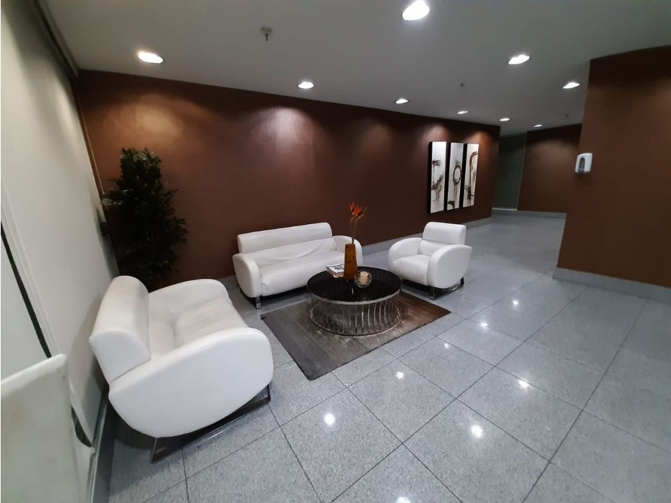 OFICINA / TOP TOWER / COSTA DEL ESTE / 75M2 /CC