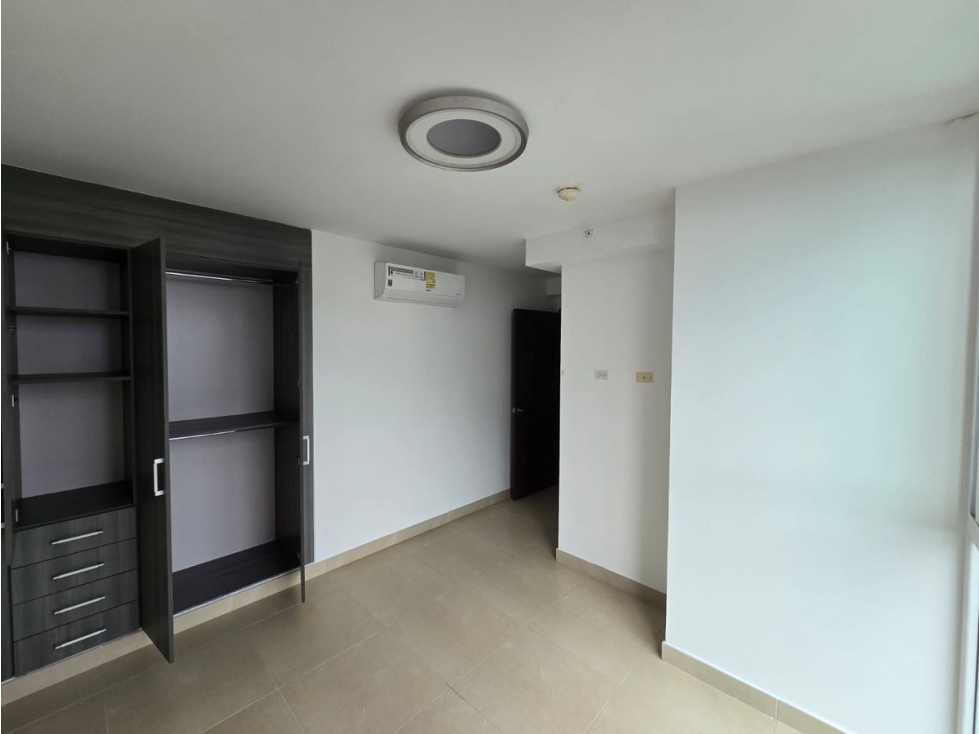 CONDADO DEL REY / PH KINGS PARK / 139M / BALCON — foto 6