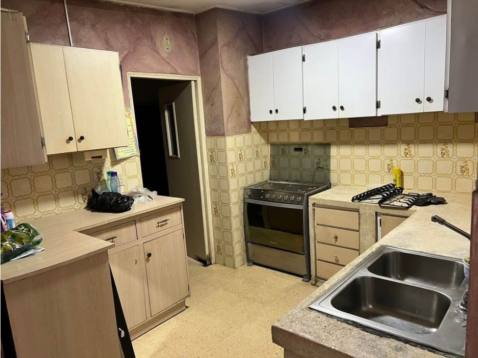 BETANIA / VILLA DE LAS FUENTES II / 285M / 3 HABITACION / 2 PARKING JC