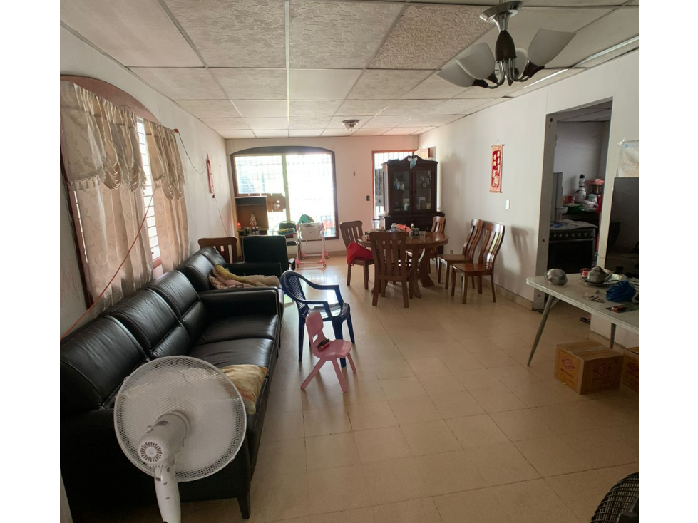 SE VENDE CASA EN VILLA DE LAS FUENTES I 5 HABITACIONES 400M Y