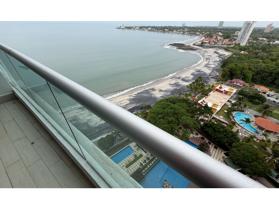 SE VENDE APARTAMENTO EN PLAYA MALIBÚ 129M 2 HABITACIONES VISTA AL MAR