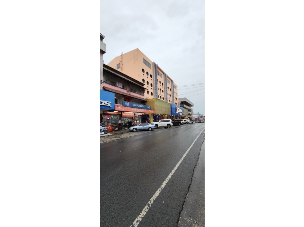 CHORRERA / EDIFICIO / 113 M2 / COMERCIAL / PLANTA BAJA - 5