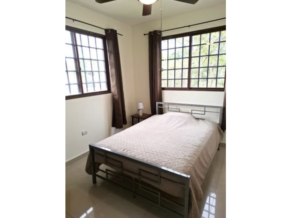 SE ALQUILA CASA EN PENONOME 750 M2 CON PATIO AMOBLADA - 5