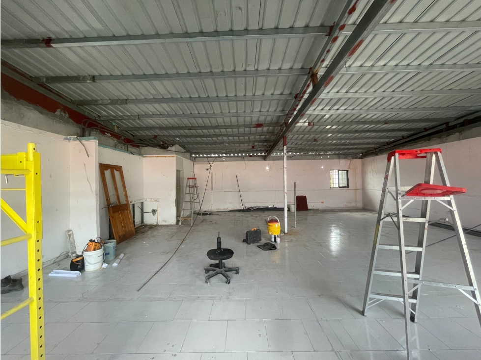 SE ALQUILA LOCAL COMERCIAL EN VILLA ZAITA 120 M2 AMPLIO — foto 4