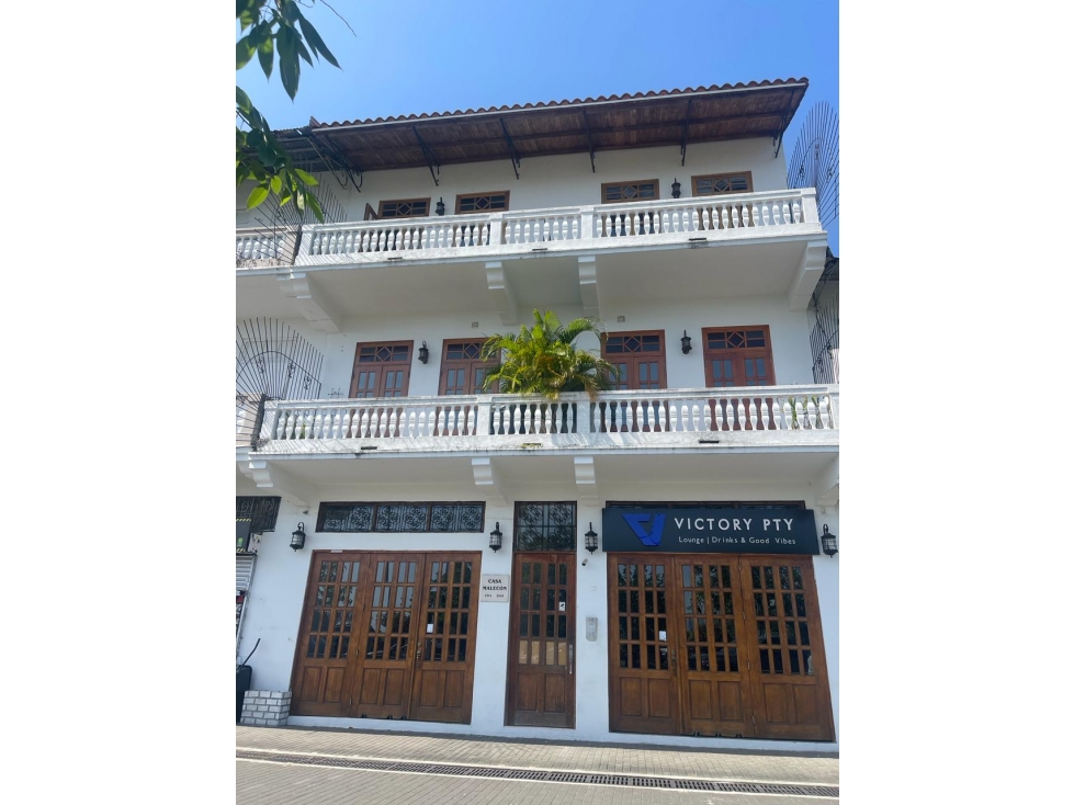CASCO VIEJO / CASA MALECON / 180M / 2 BAÑOS / COCINA / DEPOSITO — foto 4