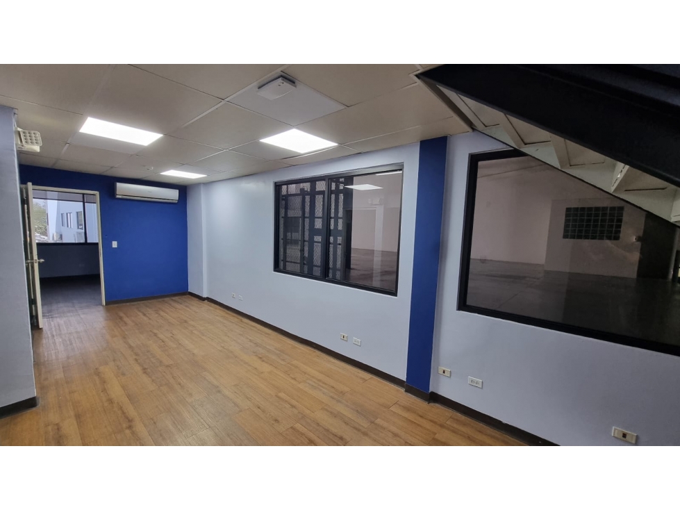 SE VENDE OFIBODEGA EN COSTA DEL ESTE 1,100M OPORTUNIDAD DE INVERSION — foto 2